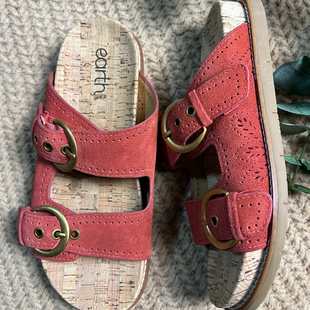Earth Women's Francii Double Band Flat Slip-On Sandals